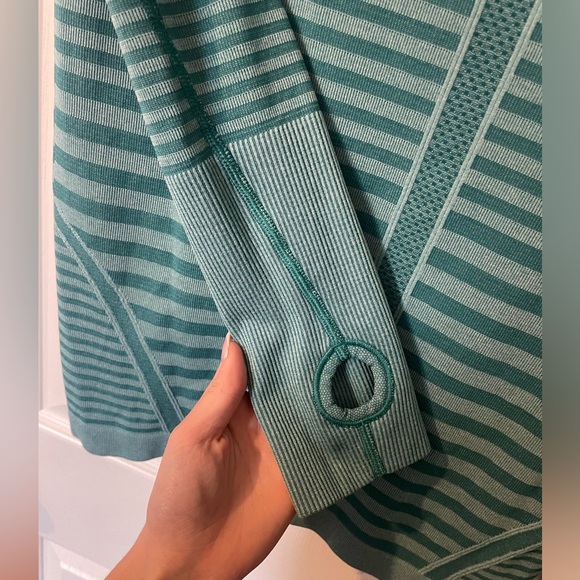 Lululemon Swiftly Tech Long Sleeve - Picture 8 of 8